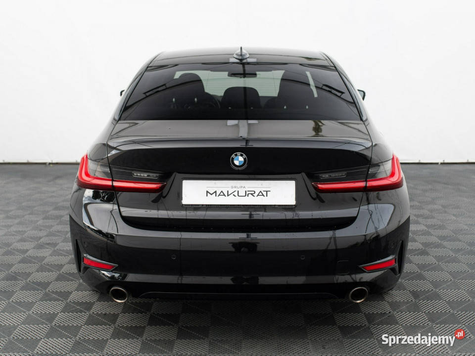 BMW 318 WN8225M318i Ambient LED Czpark Salon ESP Gdańsk