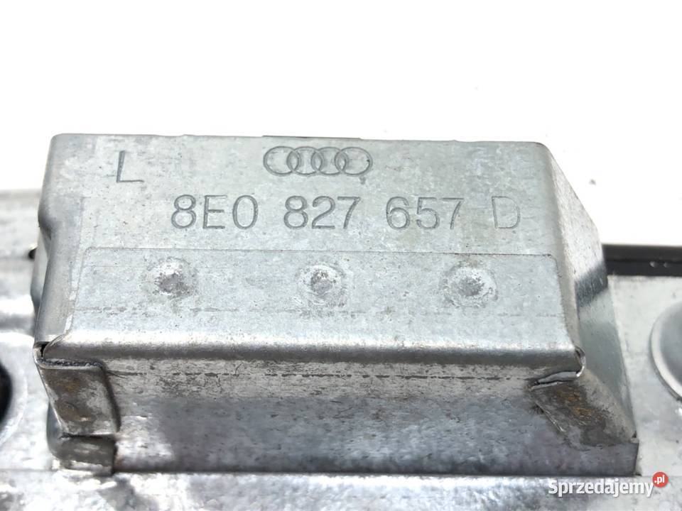 LISTWA KLAPY TYŁ AUDI A4 B7 SedanLimuzyna 0408 osobowe