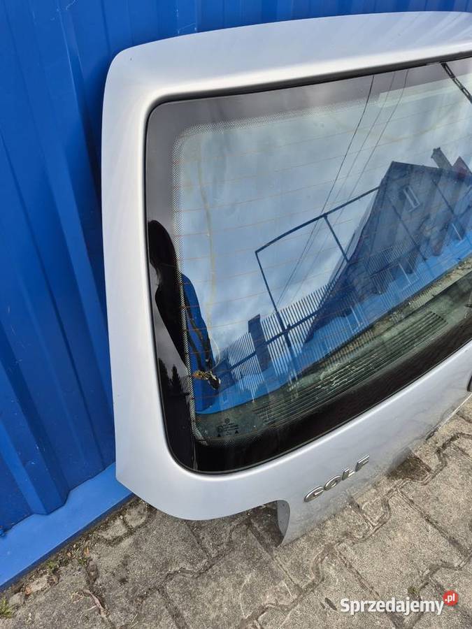 KLAPA BAGAŻNIKA Z PRZEZNACZENIEM NA SZYBĘ VW Klapy bagażnika Działoszyce sprzedam