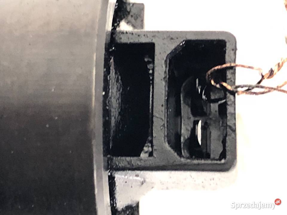 POMPOWTRYSKIWACZ AUDI A4 B5 038130073F 19 115 podkarpackie