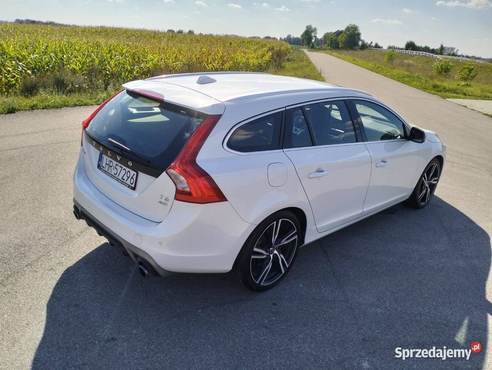 Volvo v60 R design 2017 130 4x4 306 asystent pasa ruchu sprzedam