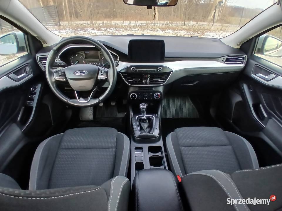 Ford Focus z 2020r światła przeciwmgielne sprzedam