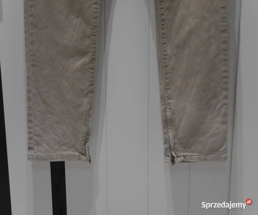 Guess świetne spodnie biodrówki 36 S Wrocław sprzedam