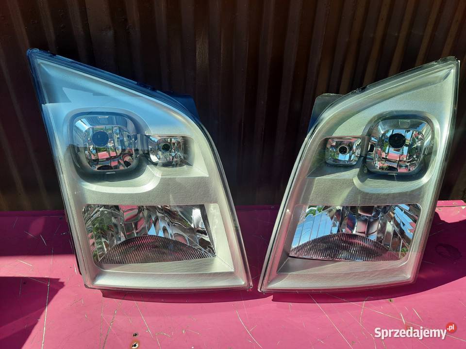 Ford Transit 06r komplet lamp przednich nowe Pruszków sprzedam
