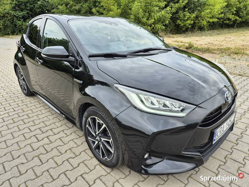 Toyota Yaris Hybryda 116 Salon Polska 116KM Wielka Wieś