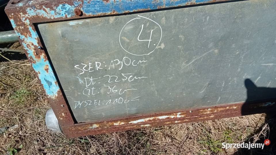 Sprzedam przyczepkę sam do remontu paka 130x240 Pozostałe