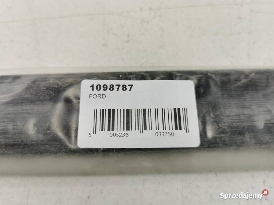 LISTWA ZGARNIAJĄCA PRZÓD FORD FIESTA 2002