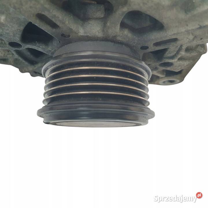 ALTERNATOR Hyundai i40 17 CRDI valeo 373002A850 osobowe lubelskie Chełm