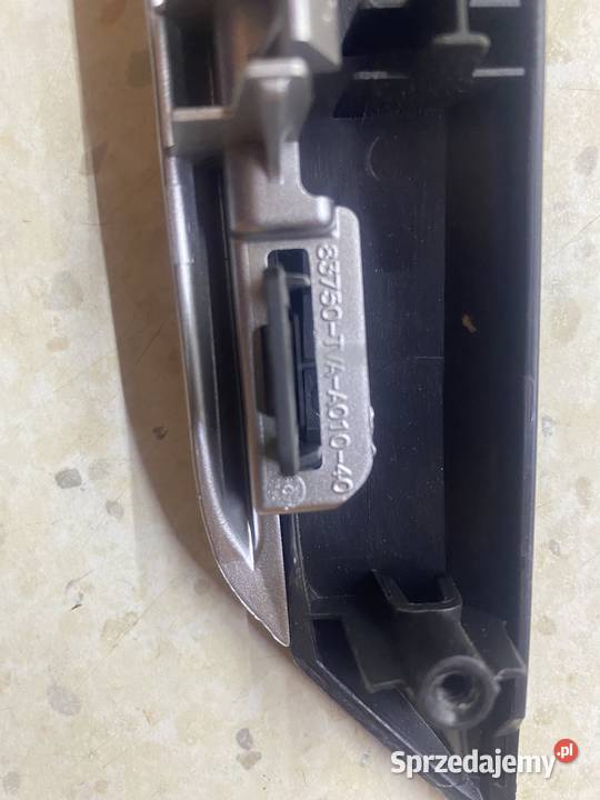 Litwa wewnętrzna tapicerki drzwi Honda Accord X
