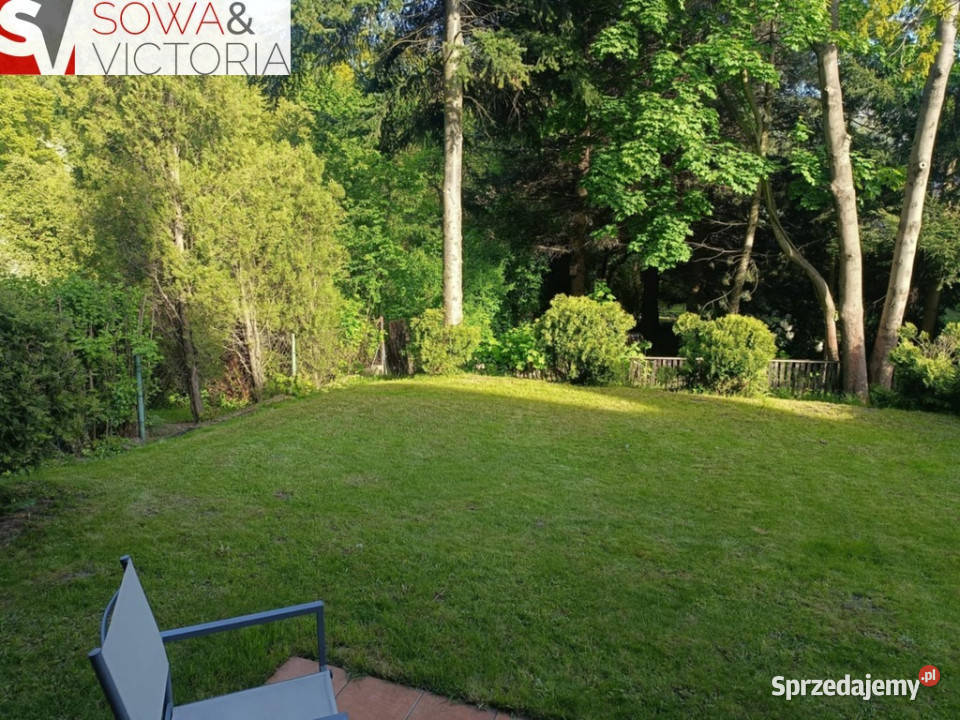 Przestronny dom na Szczawienku z ogrodem Domy Wałbrzych