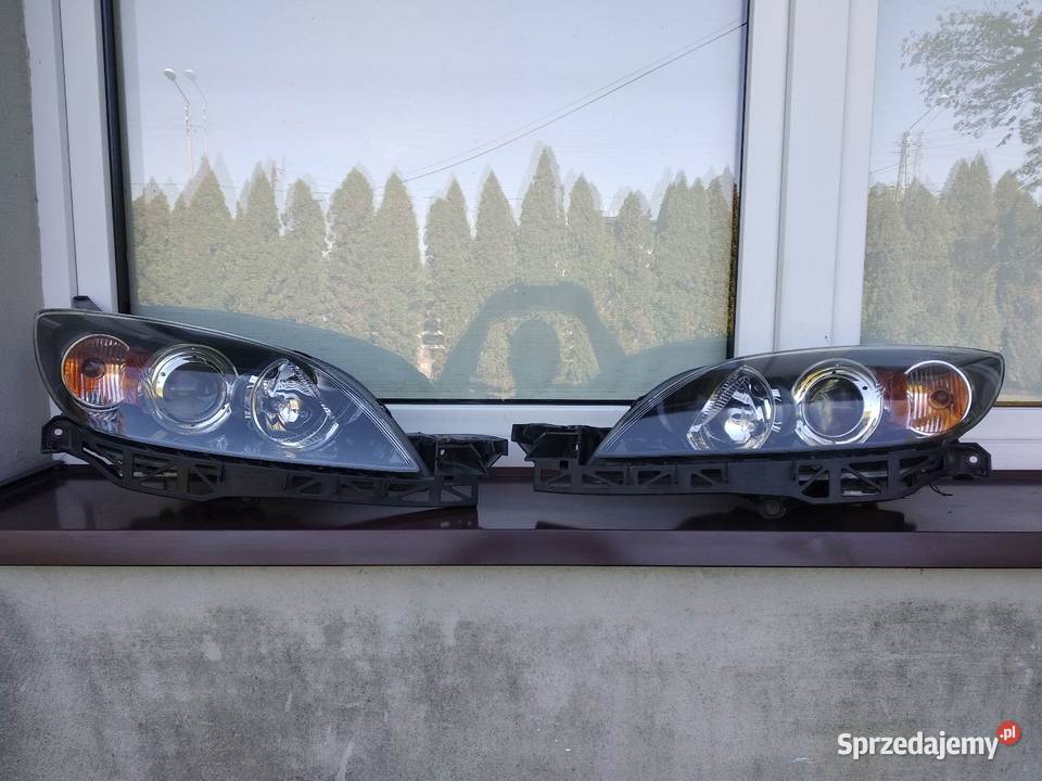 Mazda 3 BK lampy przednie reflektory przód xenon osobowe Sieradz