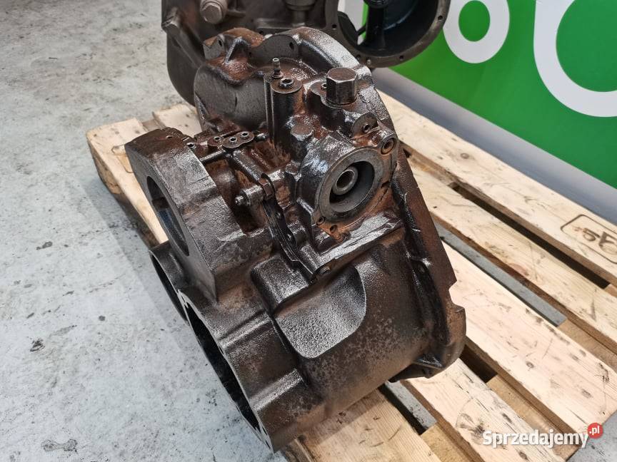 Obudowa skrzyni Powershift ładowarka JCB Wilkowo