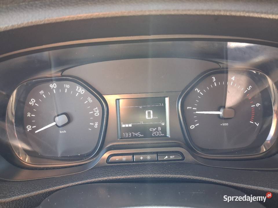 Toyota Proace 2 0TD 6biegów hak komputer pokładowy Łańcut