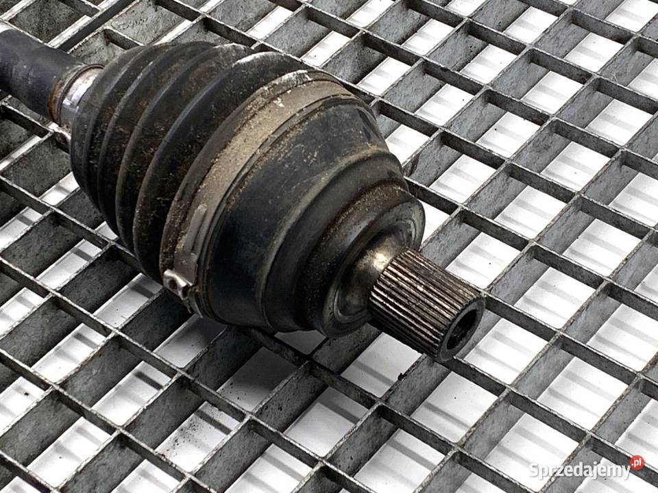 PÓŁOŚ LEWY PRZÓD AUDI A3 8V 16 110 PRZEGUB Półosie