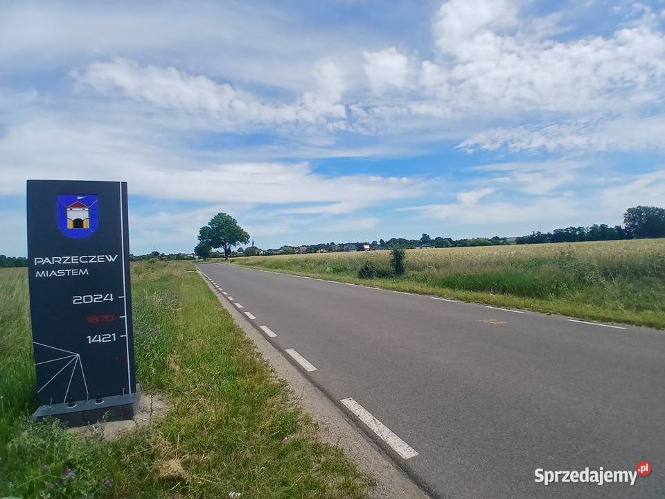 Dzialka usługowa asfalt Parzęczew