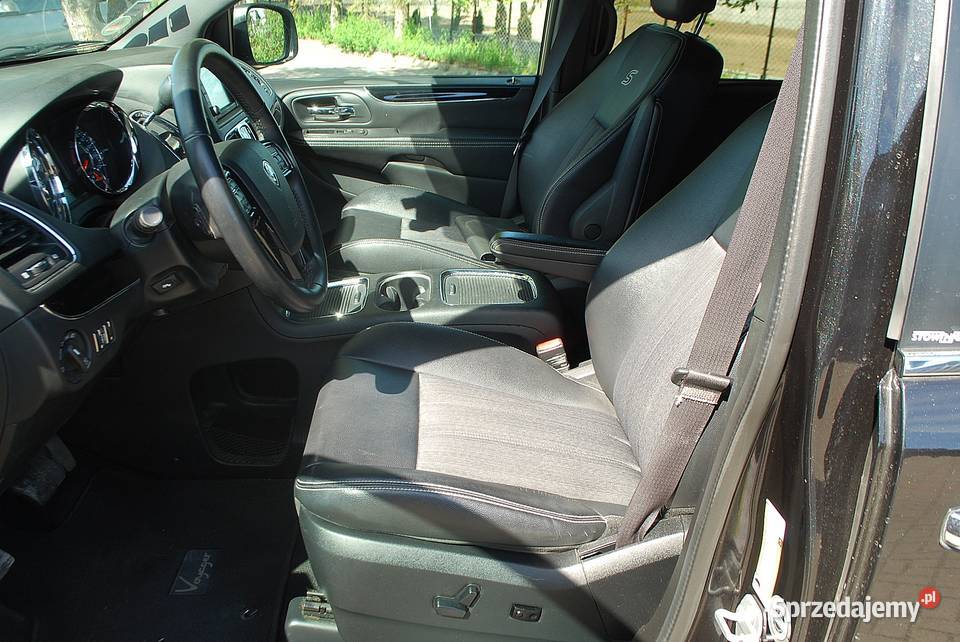 Lancia Voyager S 2014r 28 diesel pomorskie Włynkówko