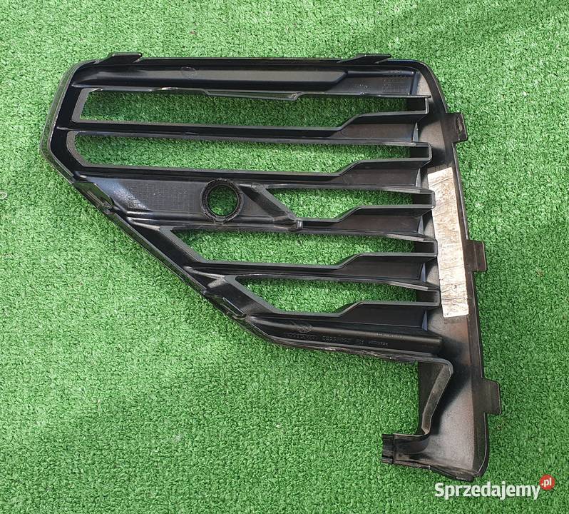 VOLVO S60 III V60 II prawa kratka atrapa zderzak podkarpackie Rzeszów