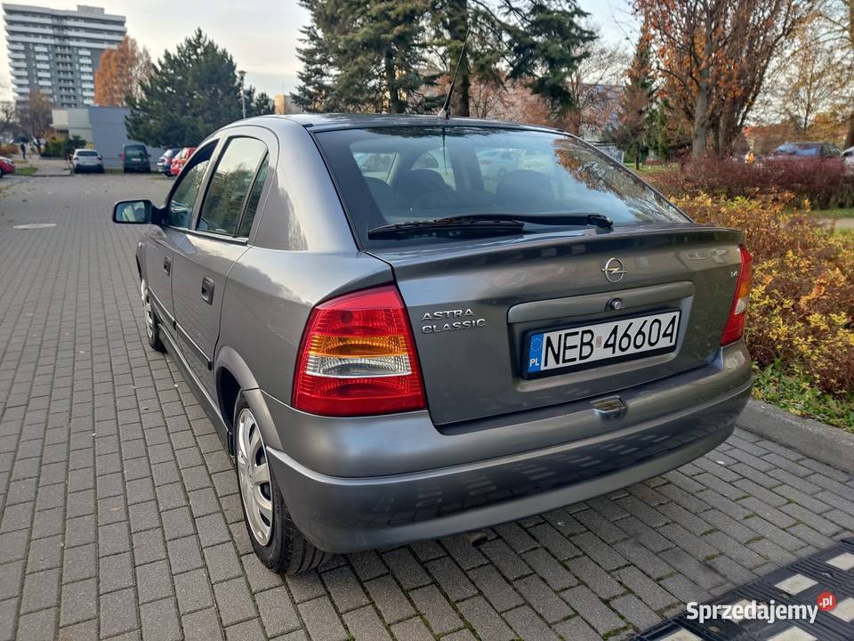 zadbana Ekonomiczna Polski Salon z opłatami Rok produkcji 2005