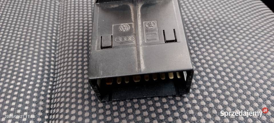 Włącznik świateł VW polo 6R VW T5 6Q0941531M osobowe Czujniki i sterowniki świateł