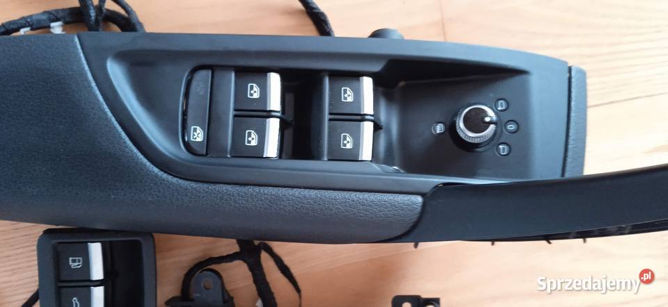 Części audi Q5 FY 80AŁadowarka indukcyjna Q5 mazowieckie