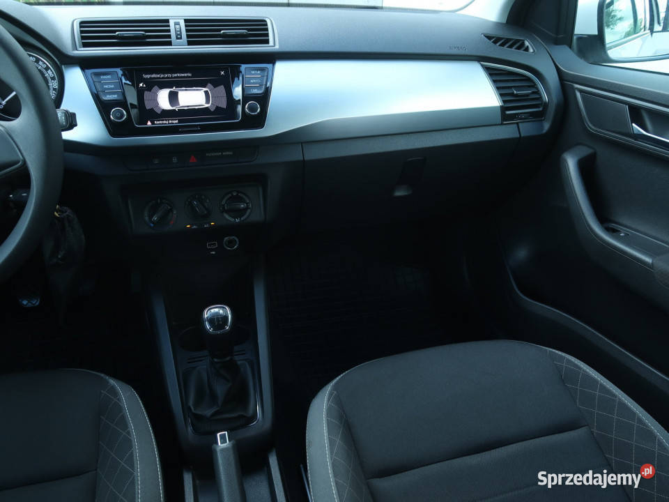 Skoda Fabia 10 TSI ESP sprzedam