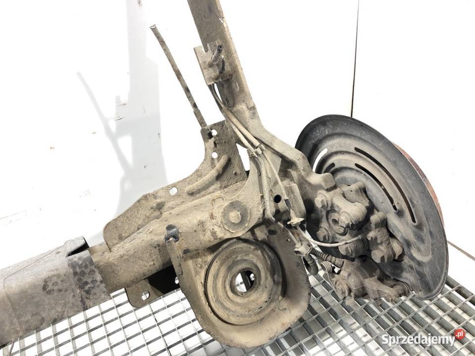 BELKA TYŁ RENAULT TRAFIC III Bus TYLNA