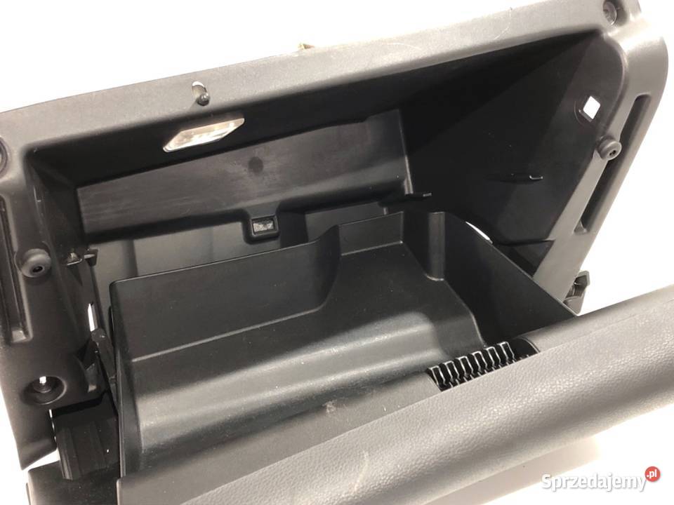 SCHOWEK PASAŻERA OPEL ASTRA J Hatchback 0915