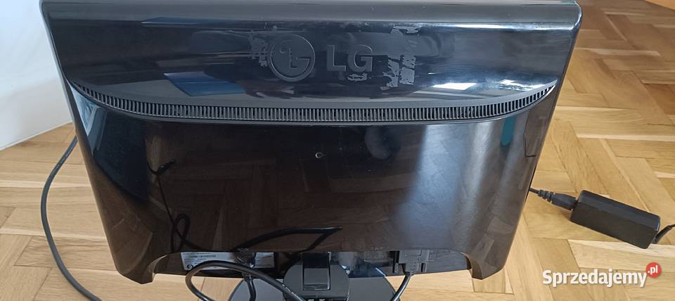 Monitor LG Flatron W1952TQ 19 retro styl sprawny