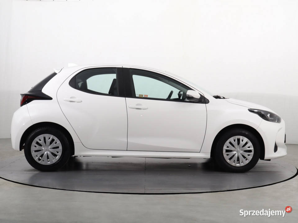 Toyota Yaris 15 VVTi nieuszkodzony Katowice