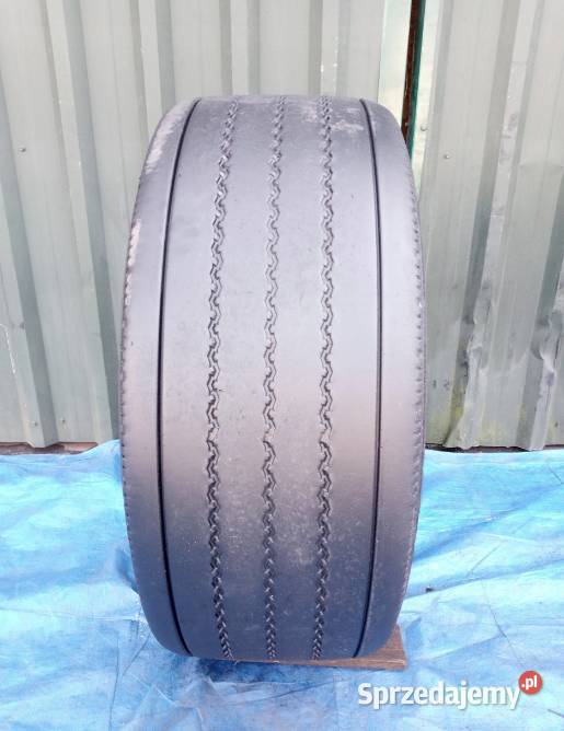 Opona Continental Htr 1 38555 R 225 225