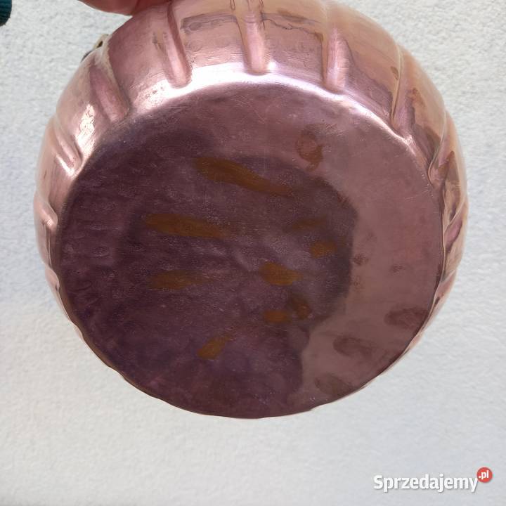 Duża miedziana osłonka doniczka do zawieszenia