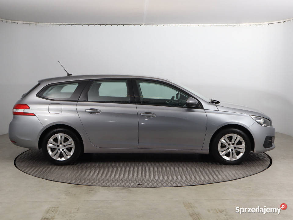 Peugeot 308 15 BlueHDi szary Bielany Wrocławskie