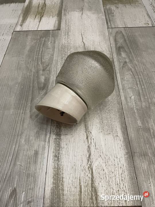 Lampa oprawa porcelanowa przemysłowa LOFT PRL Chudów sprzedam
