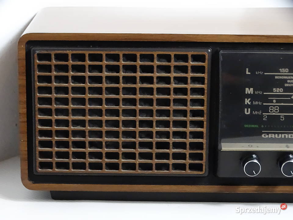 Radio Stołowe Grundig RF 620 Vintage Drewno Biłgoraj sprzedam