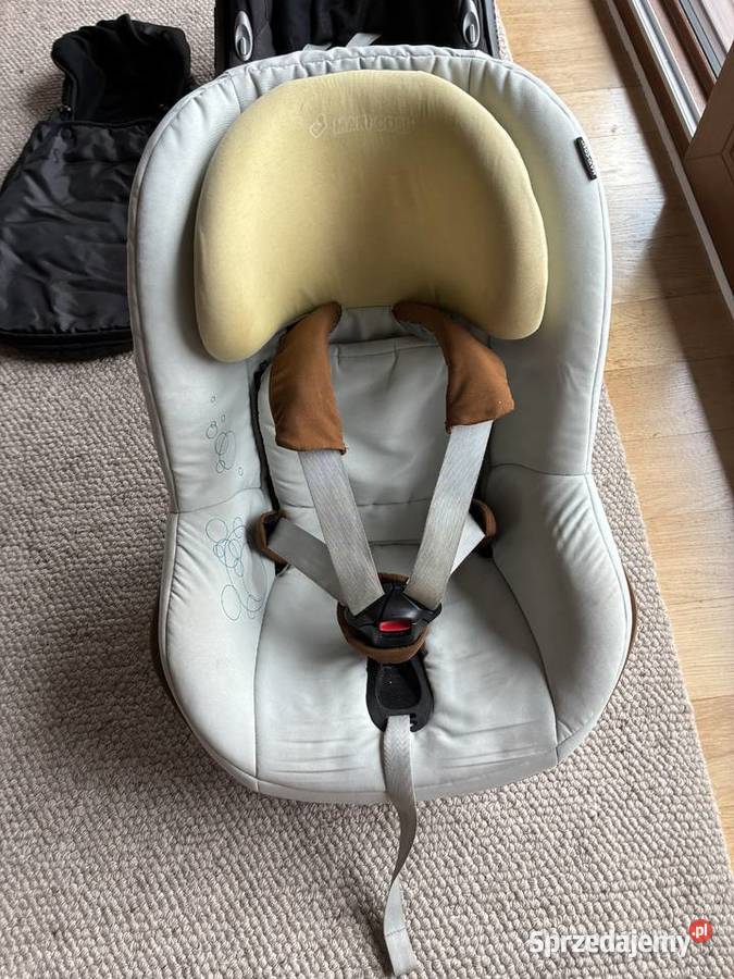 MaxiCosi zestaw isofix 013 918 family fix