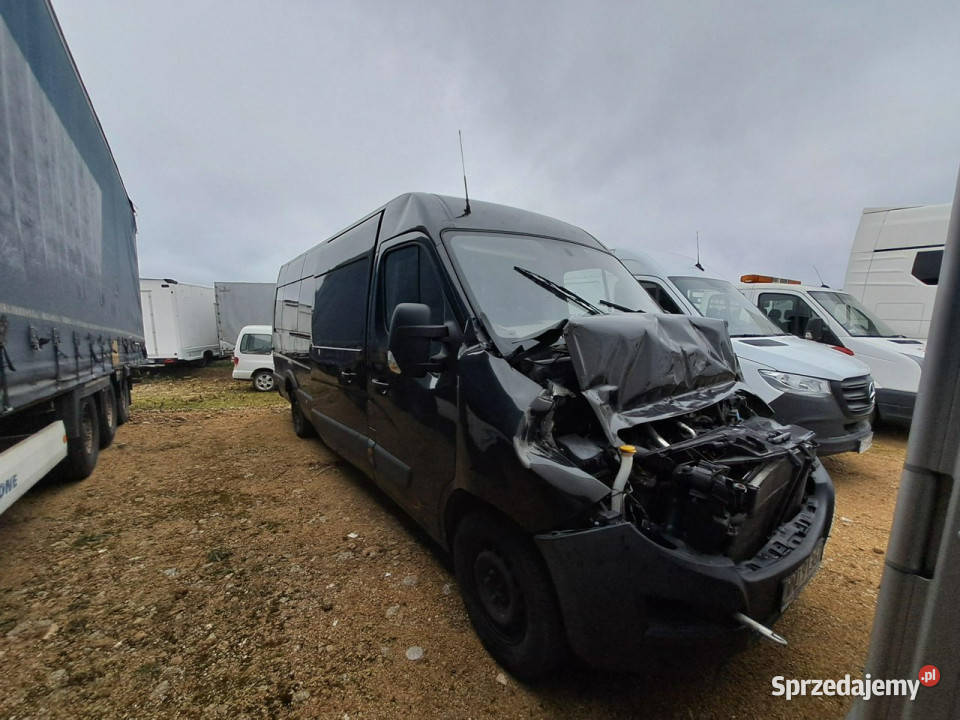 Opel Movano czarny Komorniki