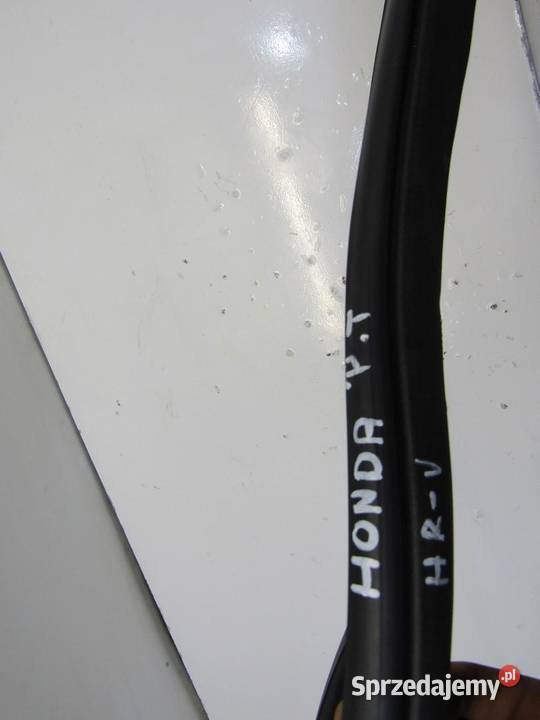 USZCZELKA DRZWI PRAWY TYŁ PRAWA TYLNA HONDA HRV osobowe