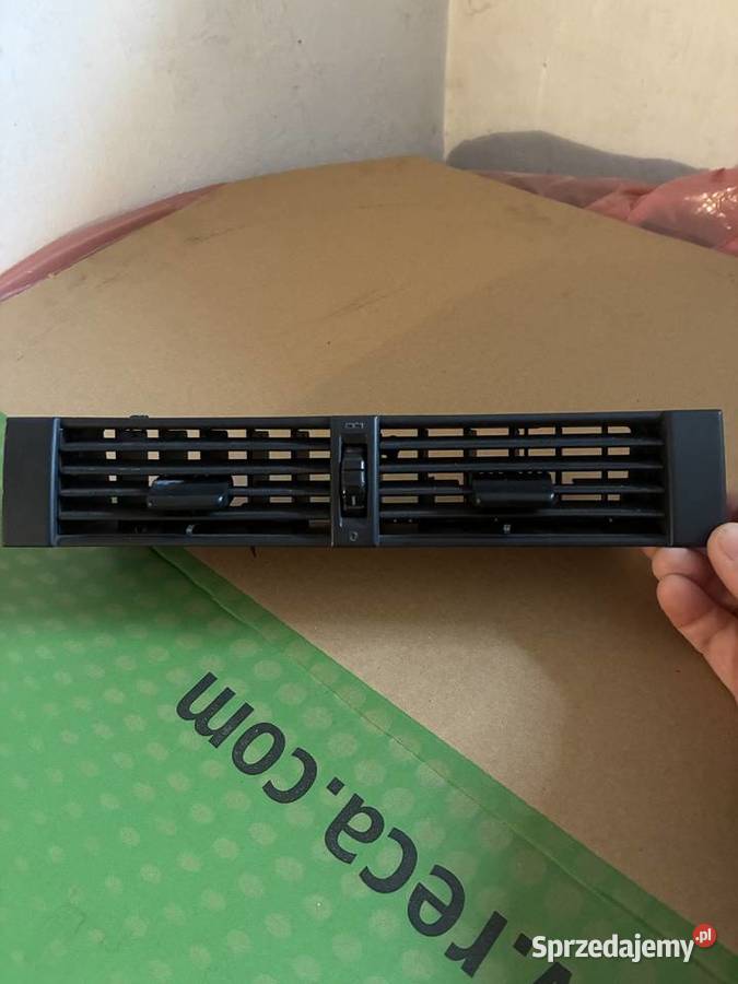 Mercedes w124 nawiew środkowy powietrza sprzedam