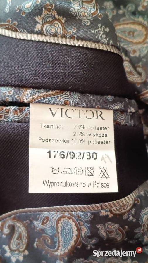 Sprzedam garnitur na 176 Rozmiar L Warszawa