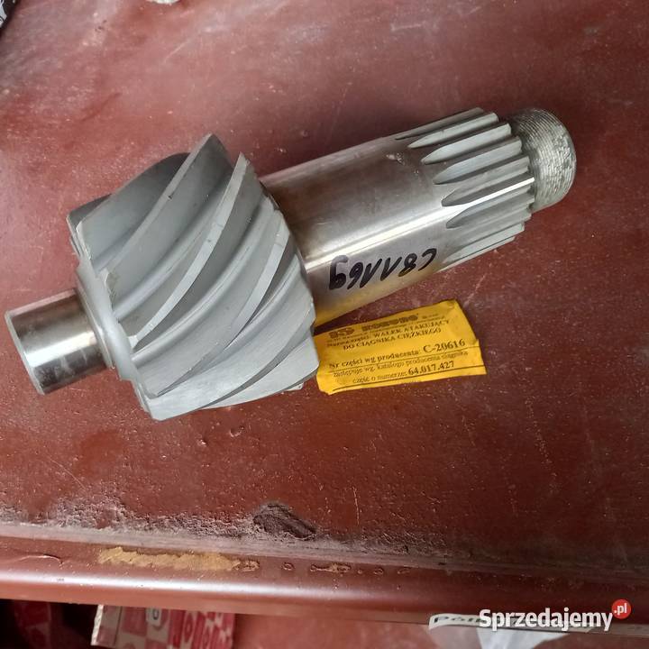 WAŁEK ATAKUJĄCY URSUS 1734 64017427 Brzeziny