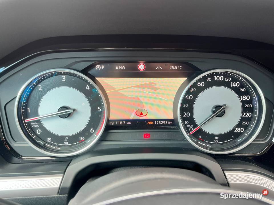 Volkswagen Touareg 30 V6 TDI 2020r 170000 diesel Tulce