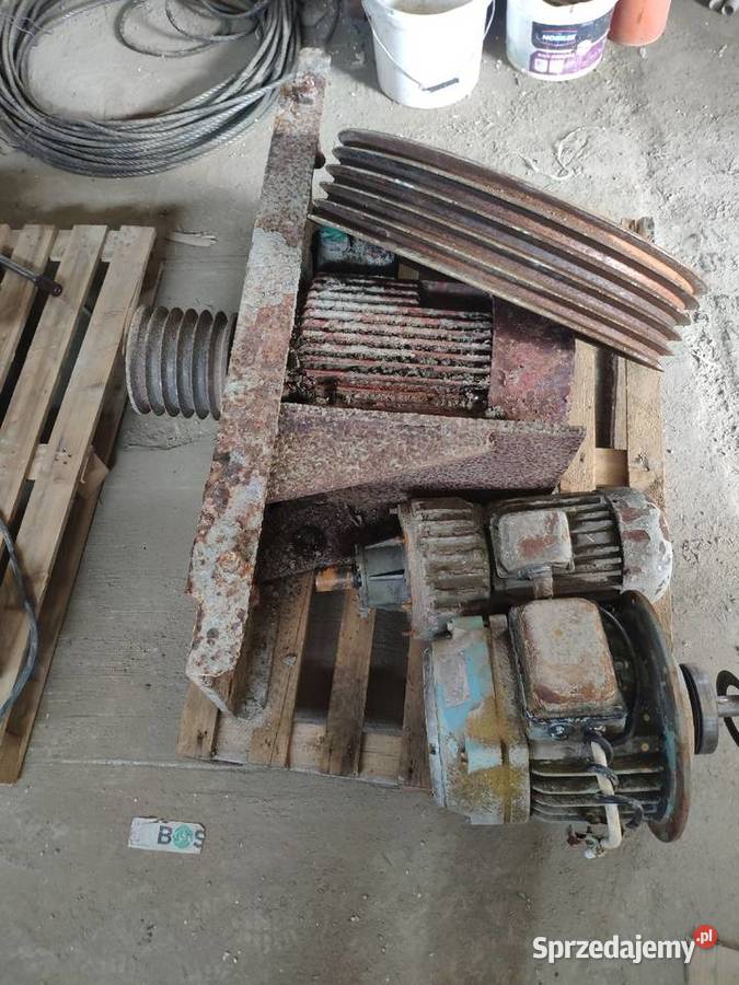 Silnik 22 kW solidne koła pasowe Gniezno