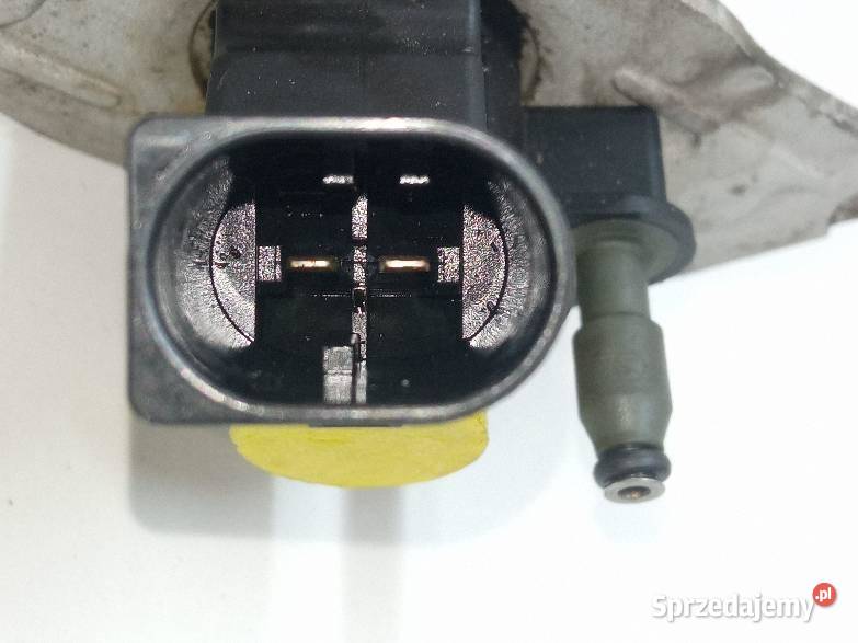 WTRYSKIWACZ 0445117003 30 TDI Audi A4 IV