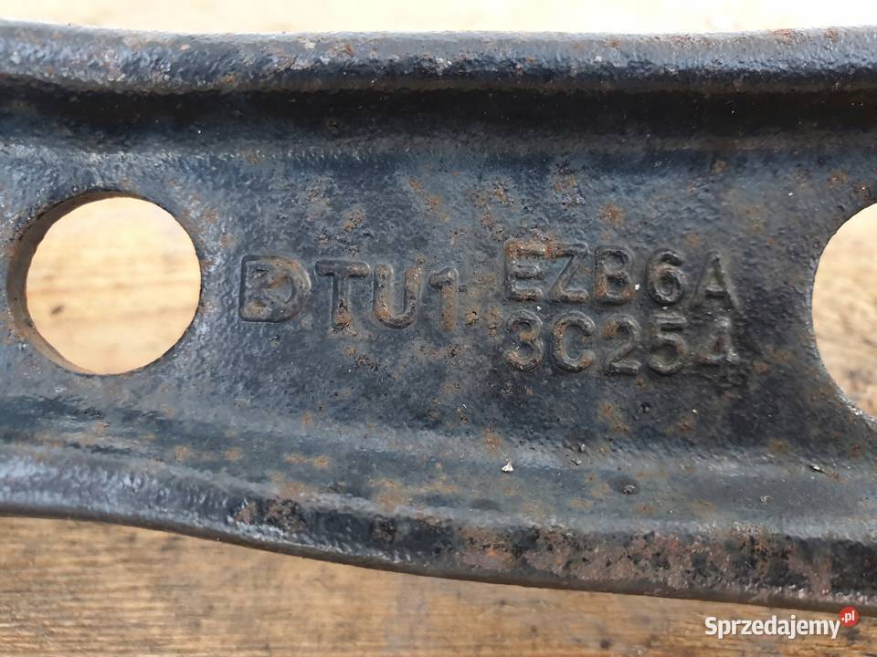 Range Rover II L494 30 D PRZEDNI WAHACZ prawy osobowe Rudka