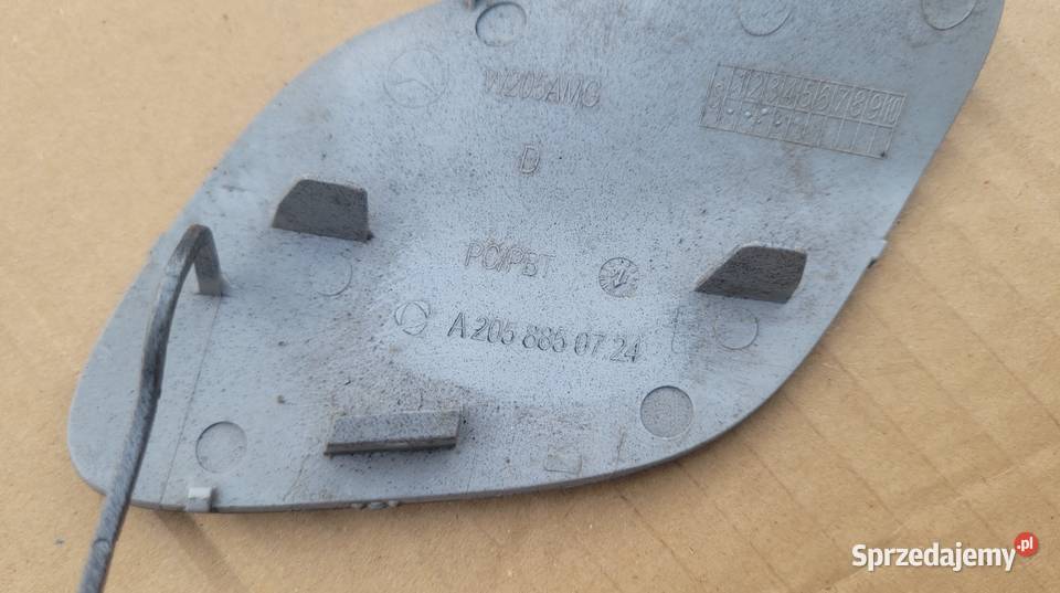 MERCEDES W205 AMG ZAŚLEPKA HAKA ZDERZAKA PRZÓD śląskie