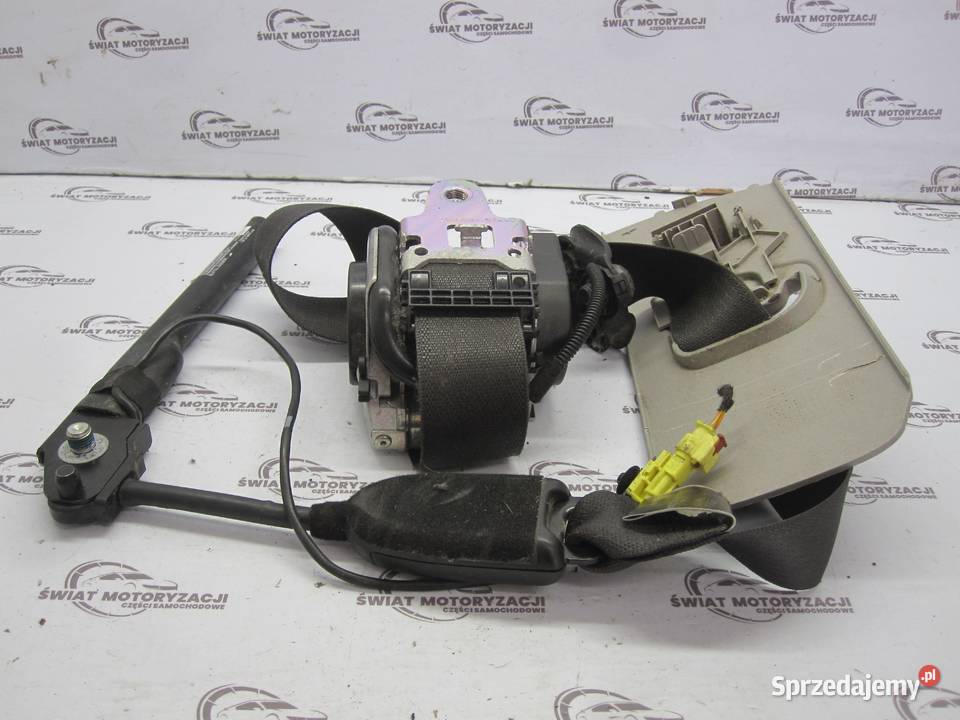 OPEL ASTRA J LIFT 13r pas bezpieczeństwa prawy Kielce