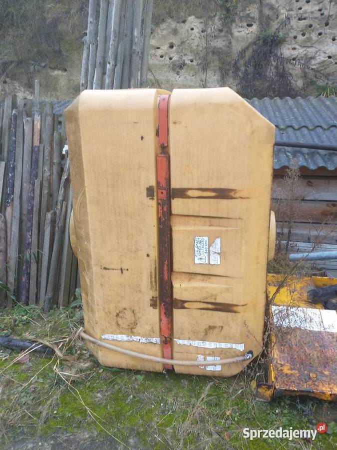 Beczka 825 litrow opryskiwacz polowy świętokrzyskie Lipnik
