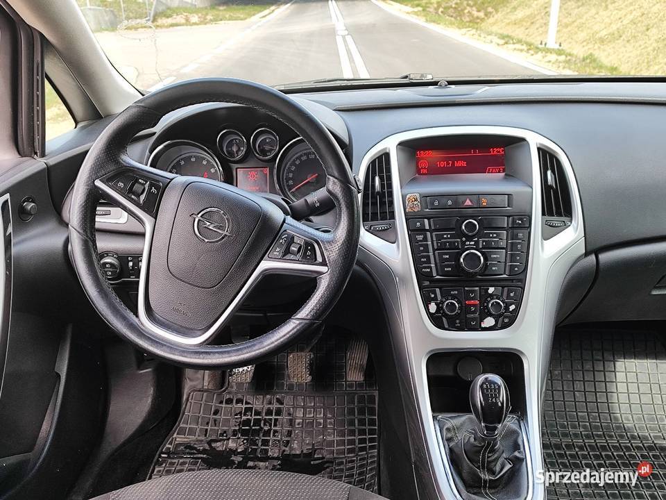 Opel astra j 14t Poręba