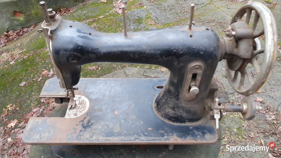 Zabytkowa maszyna do Szycia Mundlos Original Warszawa