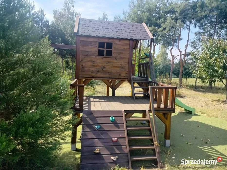 duży domek drewniany dzieci stan powiększony dolnośląskie Chrząstawa Mała